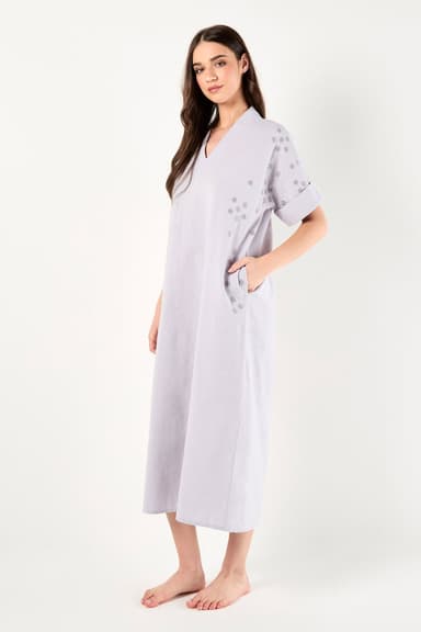 Linen Kaftan with Flower Embroidery