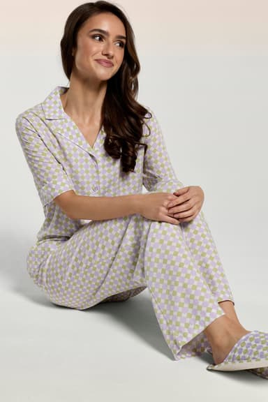 Geometric Pattern Pajama Set with Short Sleeves and Classic Collar